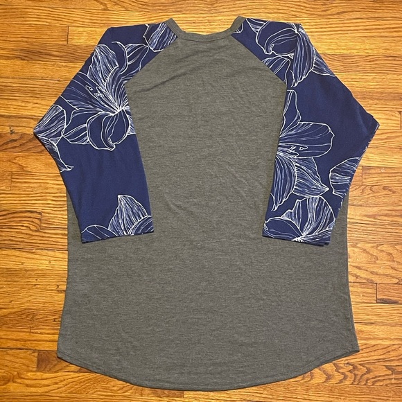 2xl LuLaRoe Randy Top - Picture 4 of 4